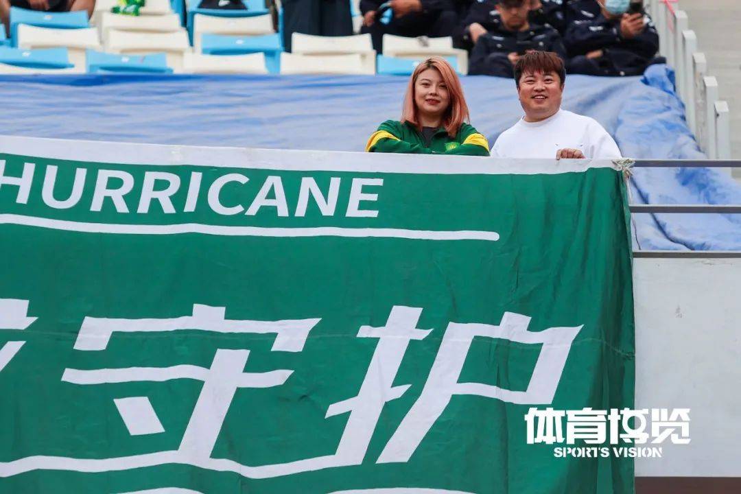 北京中赫国安客场战平大连人，暂时保持不败